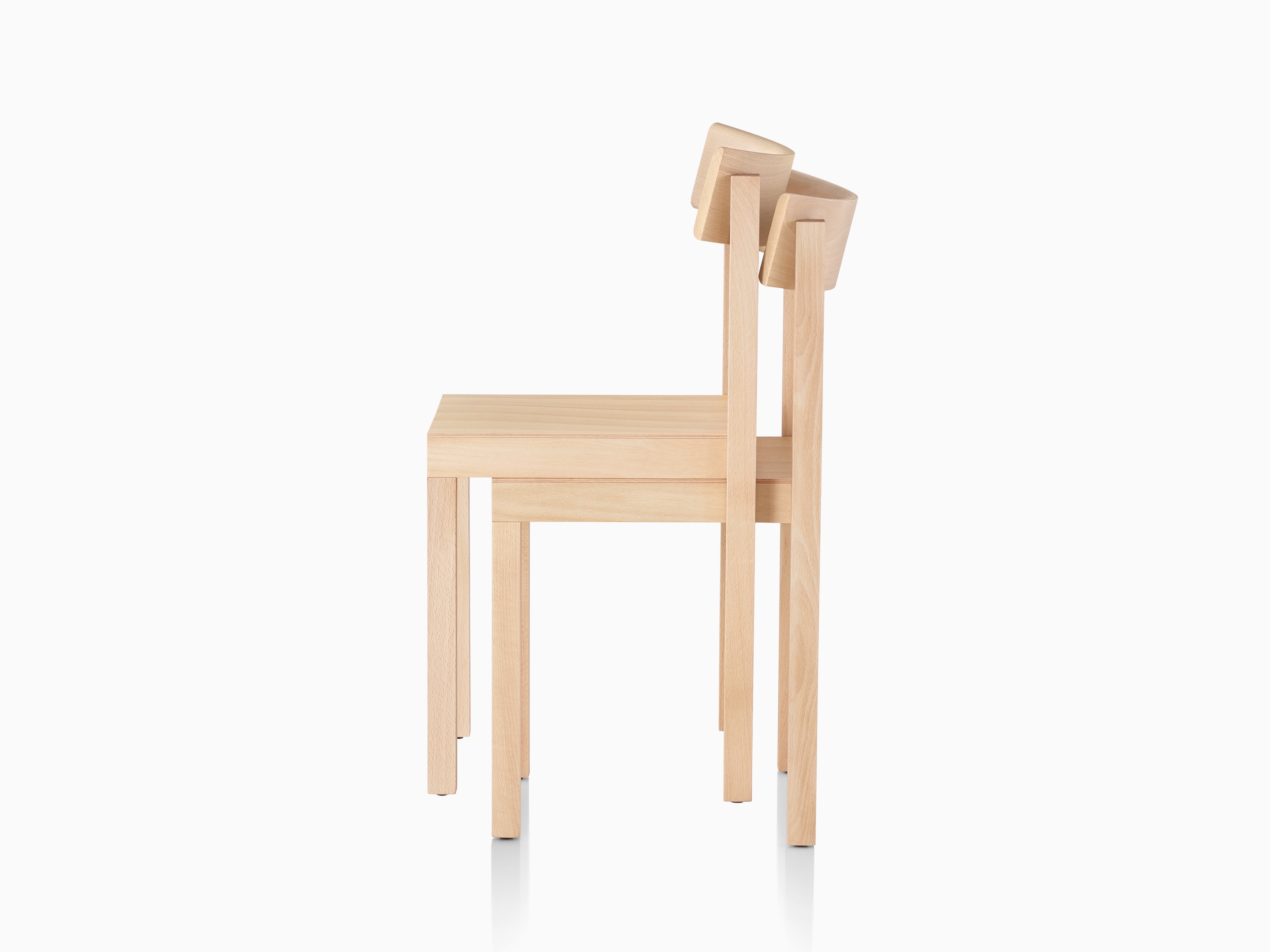 开云（中国） - 坐具|餐椅|办公家具|设计师家具|普里莫餐椅